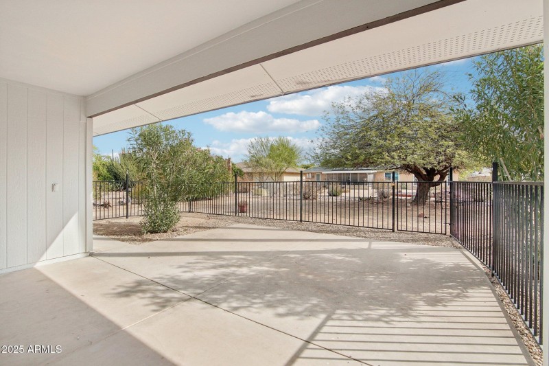 28-web-or-mls-W Paintbrush Dr-27032025-0