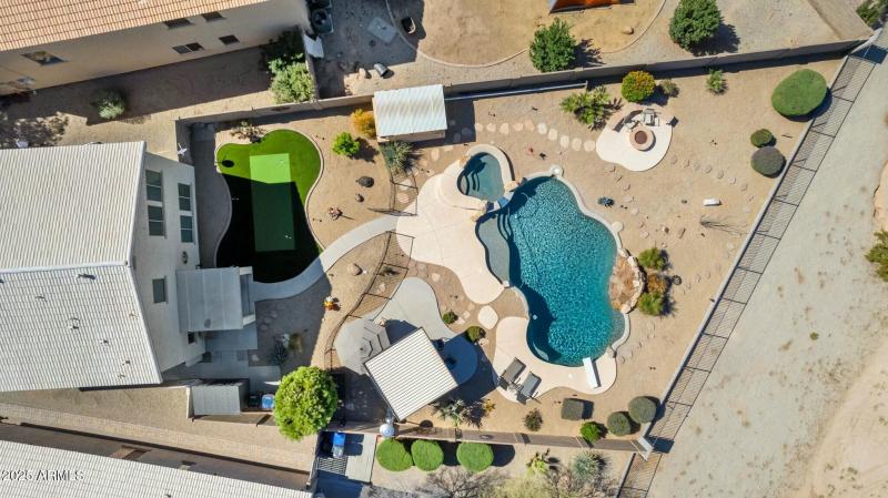 AERIAL VIEW OF BACK YARD