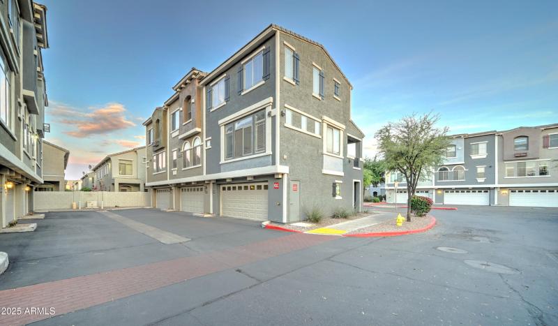 2402 E. 5th St. #1532-2