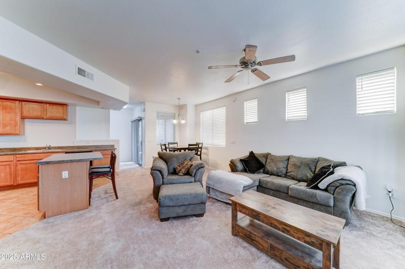 2402 E. 5th St. #1532-11