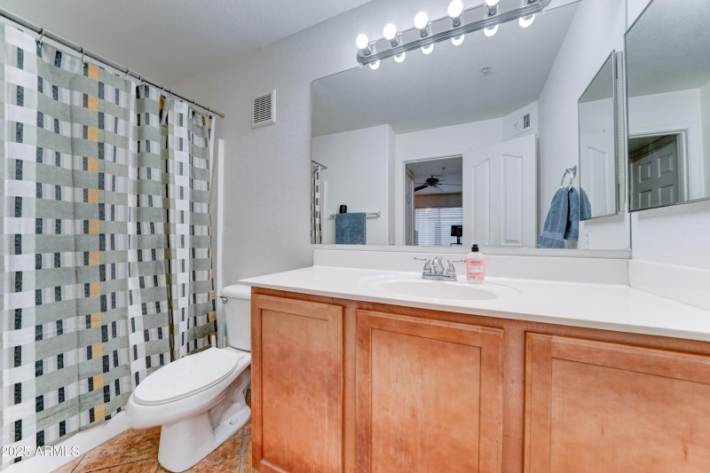 2402 E. 5th St. #1532-21