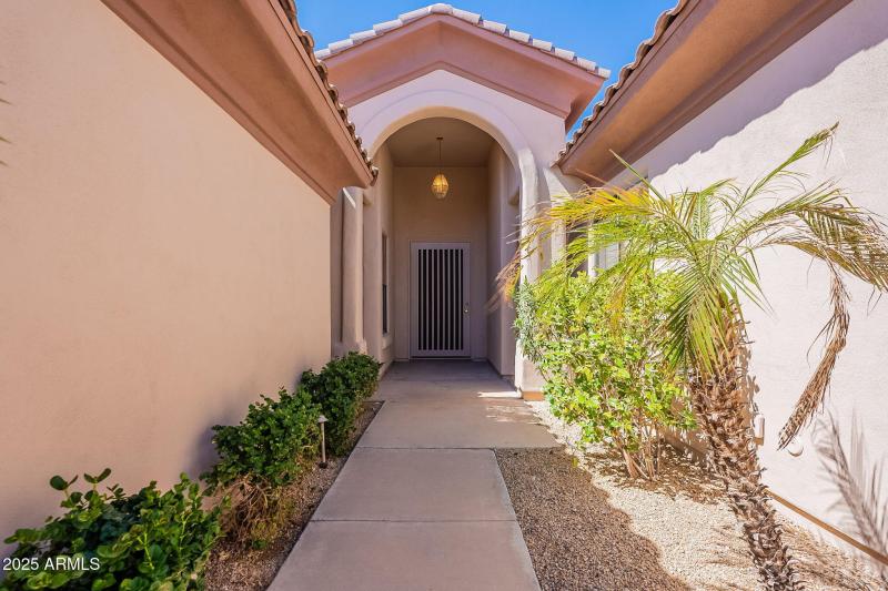 13-web-or-mls-Calle de Las Estrellas-13