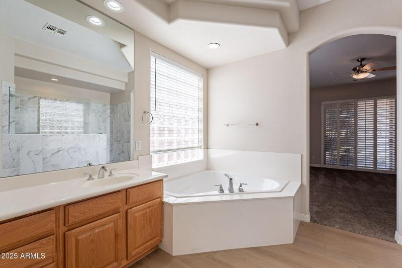 38-web-or-mls-Calle de Las Estrellas-38