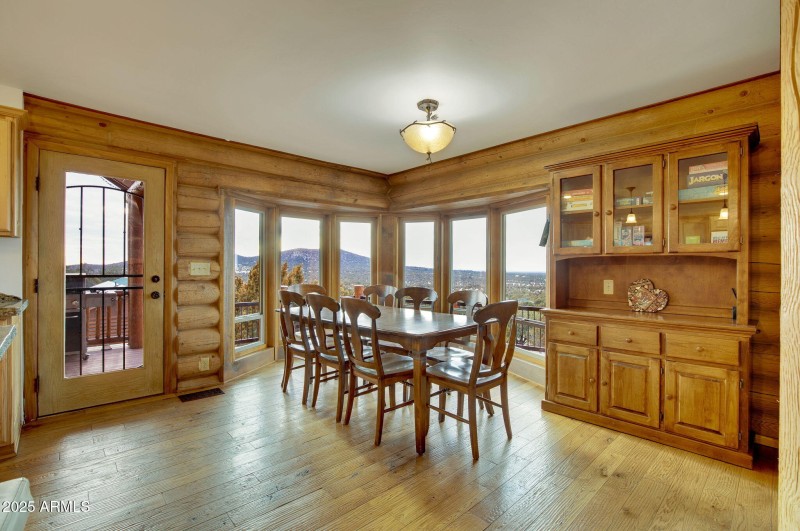 28-web-or-mls-786_E_Broncos_Trail_Willia