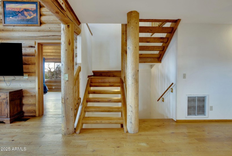 43-web-or-mls-786_E_Broncos_Trail_Willia