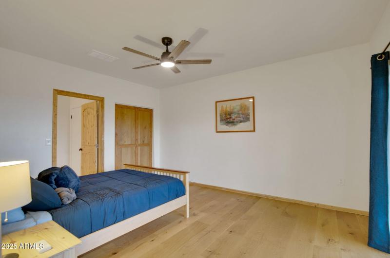 47-web-or-mls-786_E_Broncos_Trail_Willia