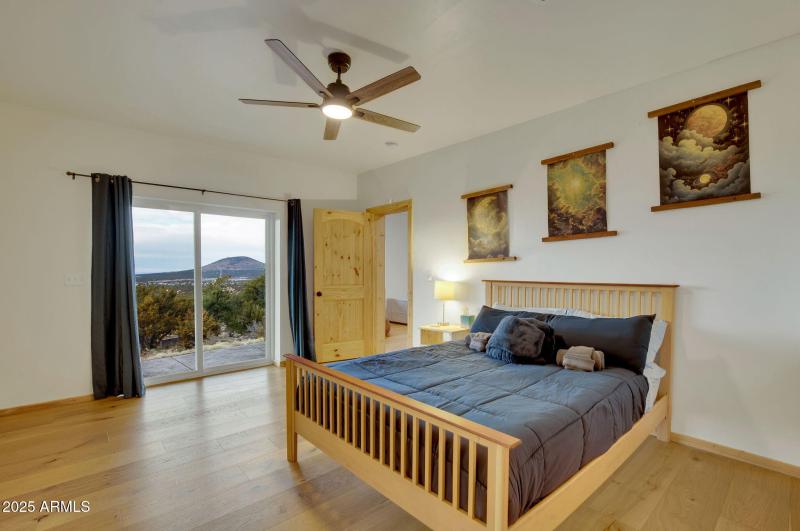 48-web-or-mls-786_E_Broncos_Trail_Willia