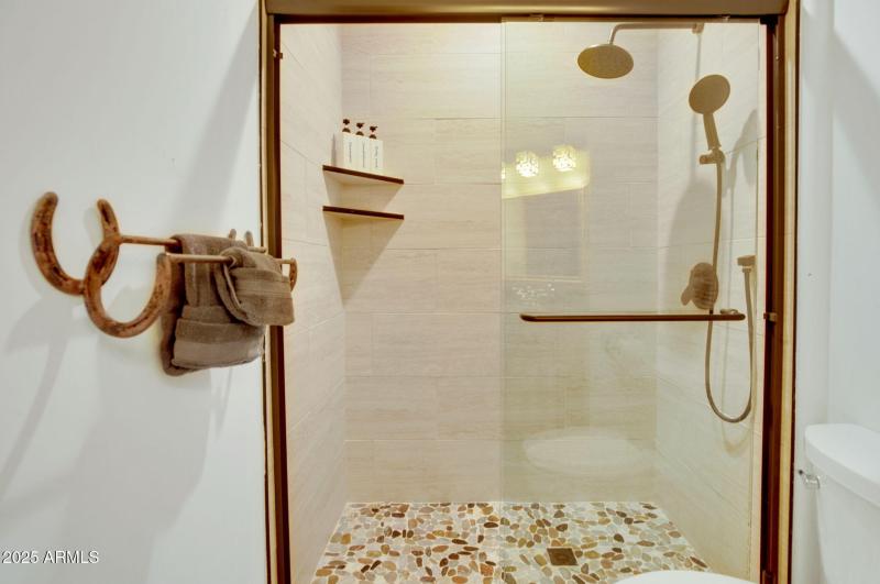 51-web-or-mls-786_E_Broncos_Trail_Willia