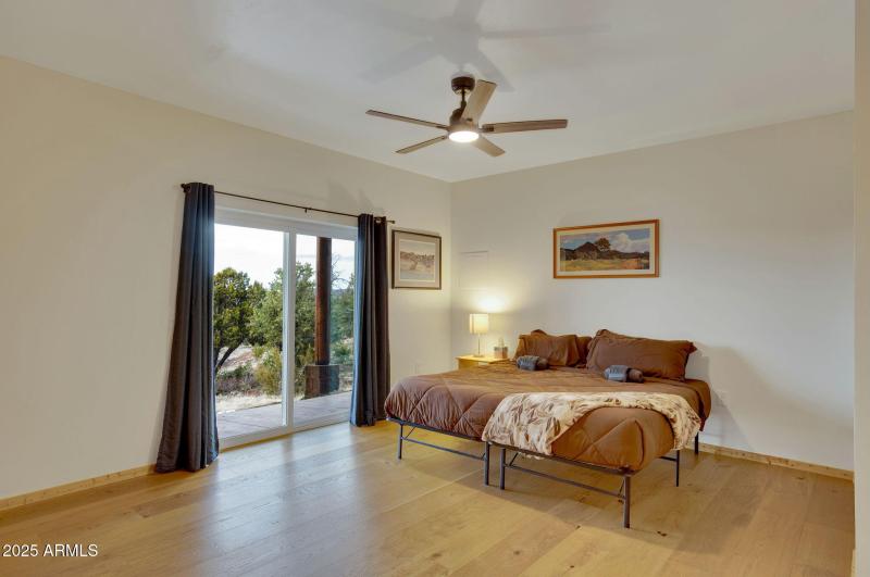 53-web-or-mls-786_E_Broncos_Trail_Willia