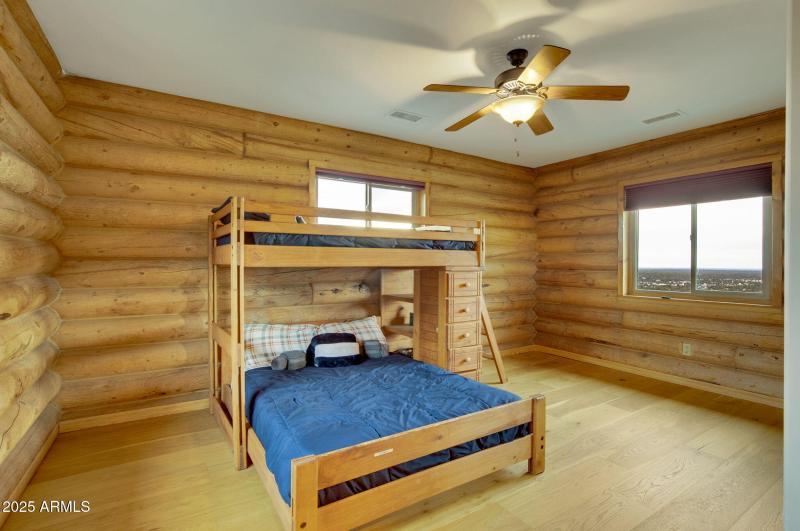 61-web-or-mls-786_E_Broncos_Trail_Willia