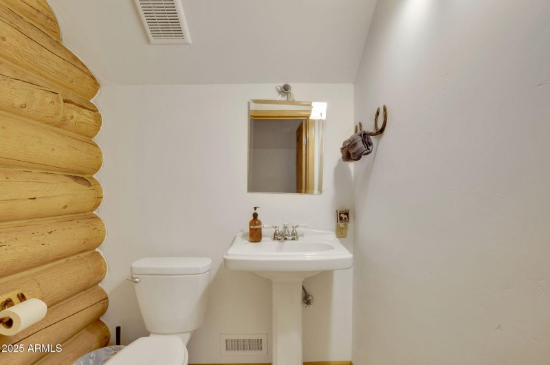 67-web-or-mls-786_E_Broncos_Trail_Willia