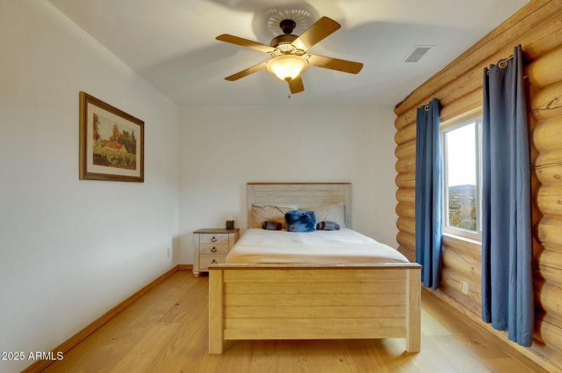 70-web-or-mls-786_E_Broncos_Trail_Willia