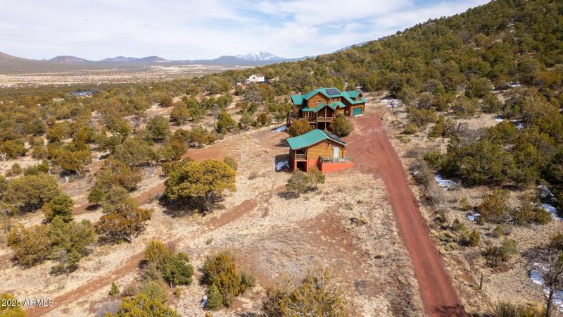 97-web-or-mls-786_E_Broncos_Trail_Willia