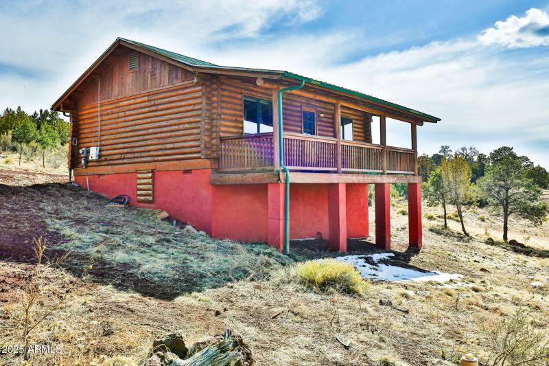 161-web-or-mls-786_E_Broncos_Trail_Willi