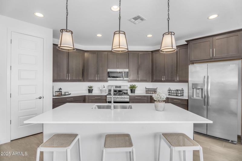 12-web-or-mls-Malibu-12