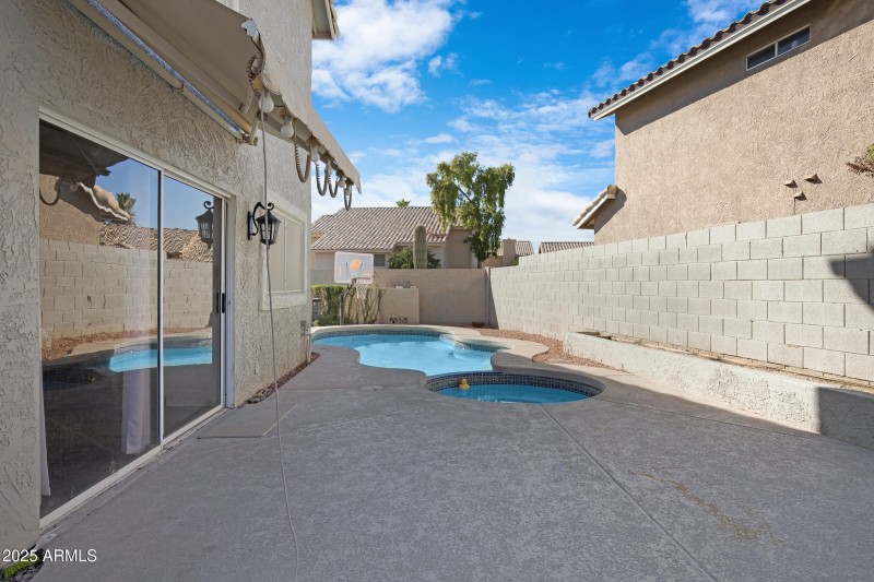 1248 E Briarwood Terrace-41