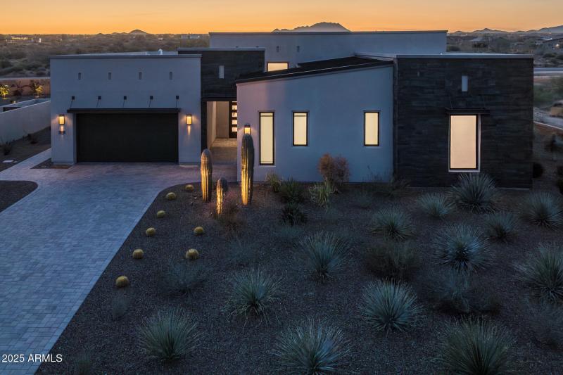 3) FRONT OF HOME (4)