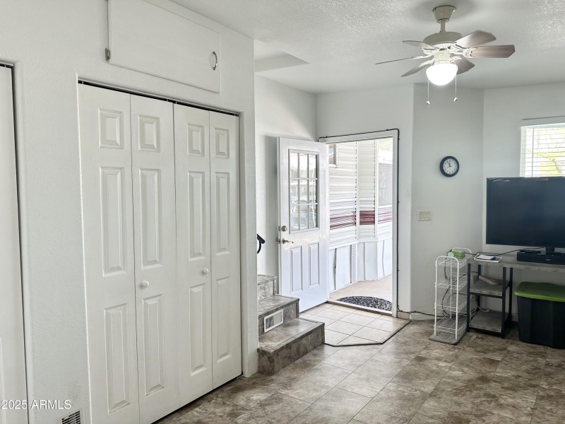 FRONT AZ ROOM ENTRY DOOR