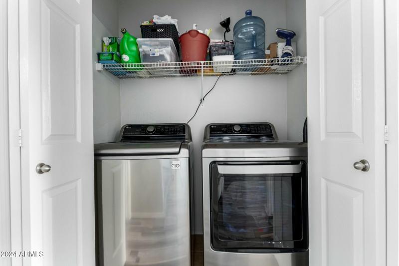 Full size washer & dryer
