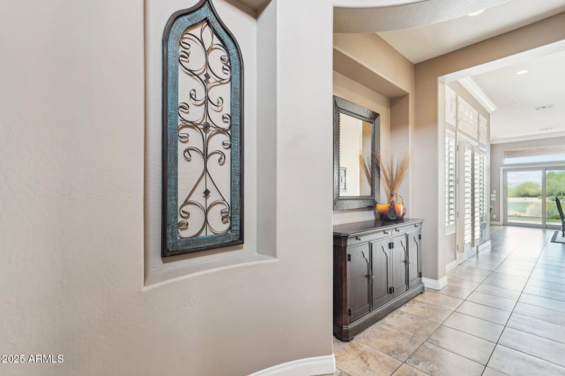 36-web-or-mls-N 130th Ave-01042025-034