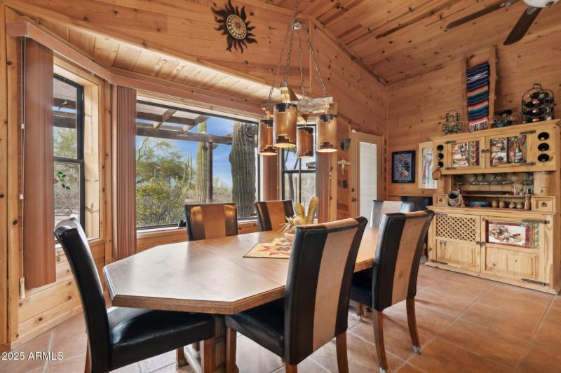 11-web-or-mls-54322-w-dune-shadow-rd