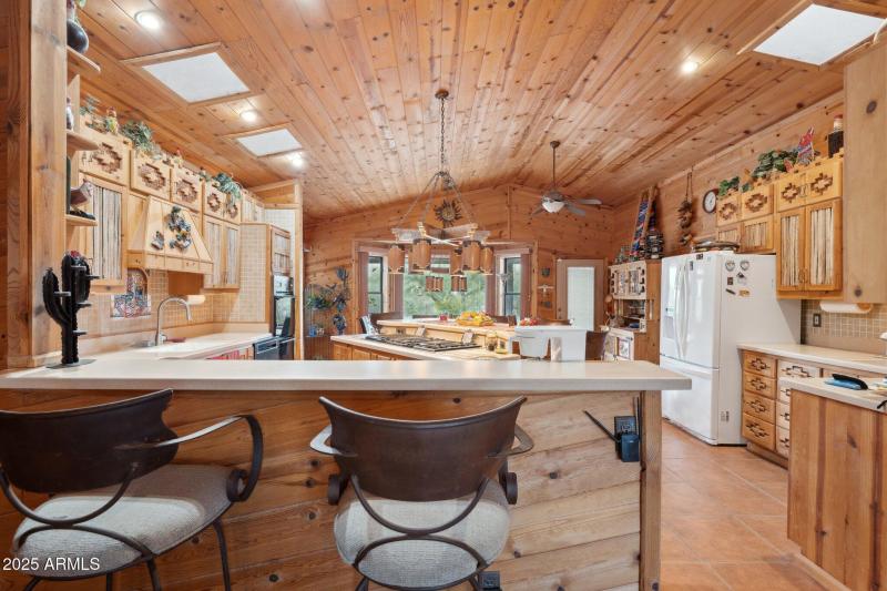 17-web-or-mls-54322-w-dune-shadow-rd