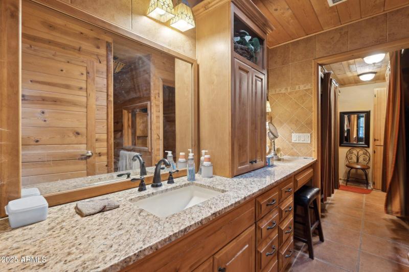 26-web-or-mls-54322-w-dune-shadow-rd