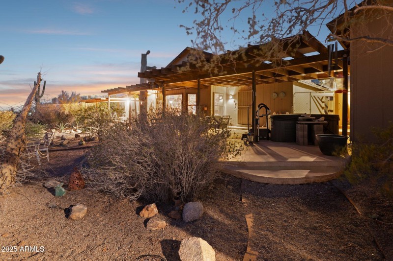 77-web-or-mls-54322-w-dune-shadow-rd