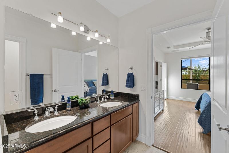 26-web-or-mls-6803-e-main-st