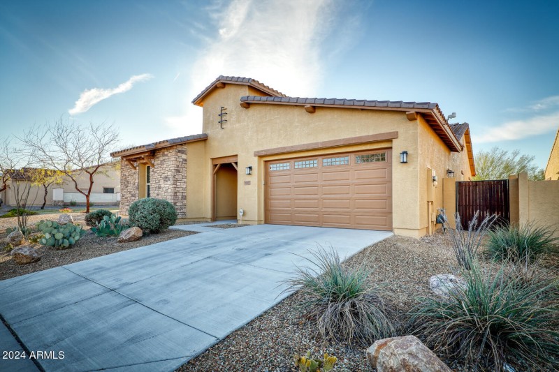 18107 W Thunderhill Pl. Goodyear, AZ 20