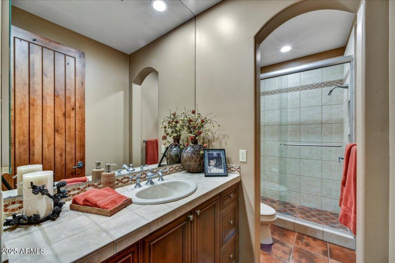 30-Bathroom
