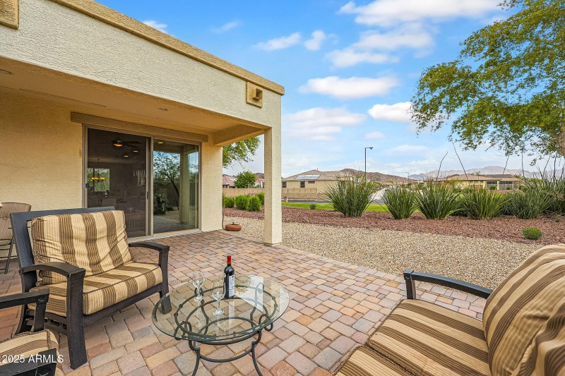 Common Area to the East