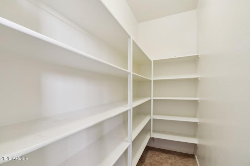 14-web-or-mls-W Mine Trl-02042025-014