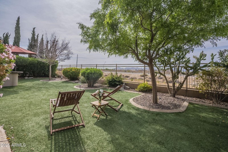 70-web-or-mls-Ficus-70