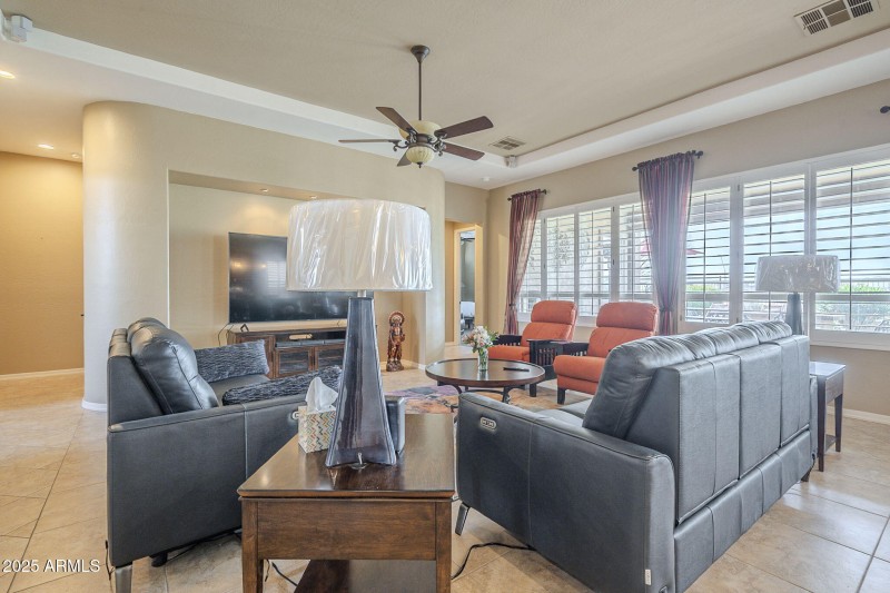 14-web-or-mls-Ficus-14