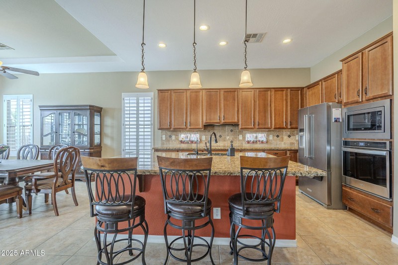 28-web-or-mls-Ficus-28