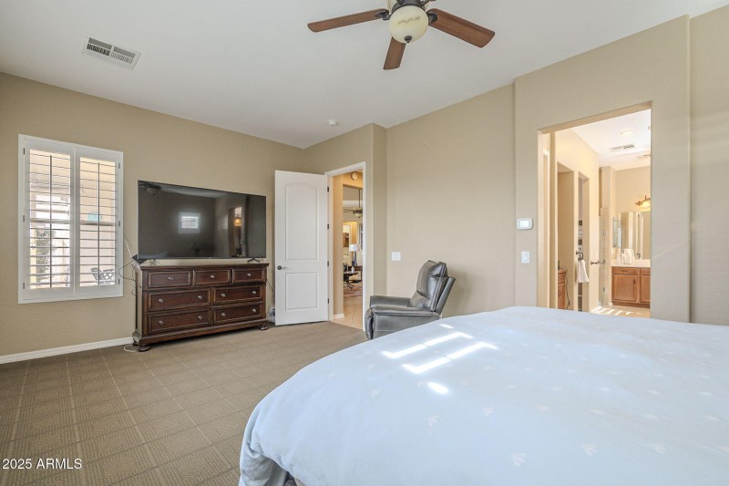 32-web-or-mls-Ficus-32