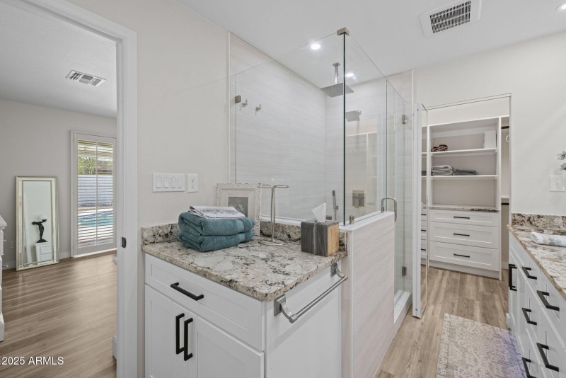 Beautiful Walk In Shower
