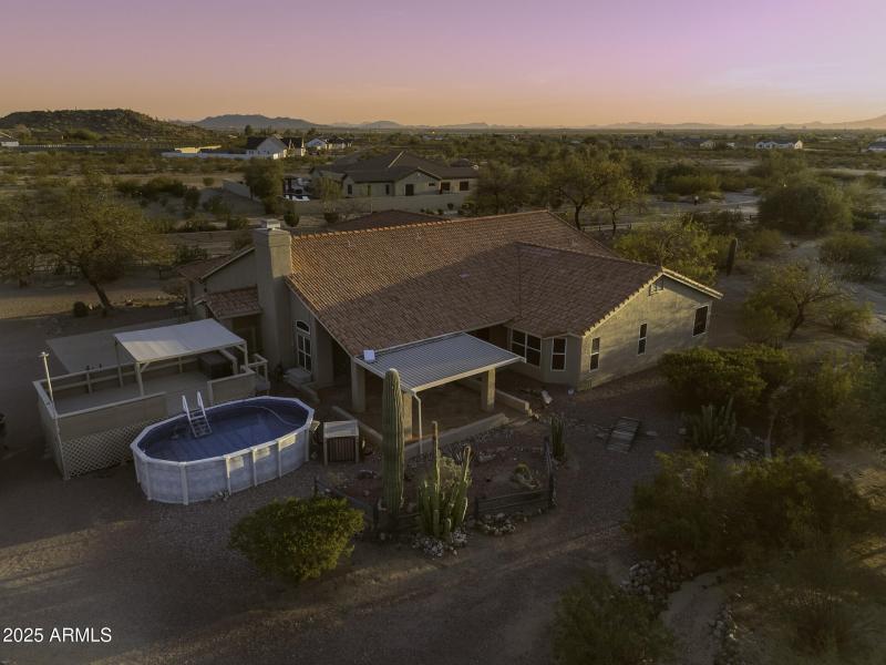 UAS Twilight Back Left High