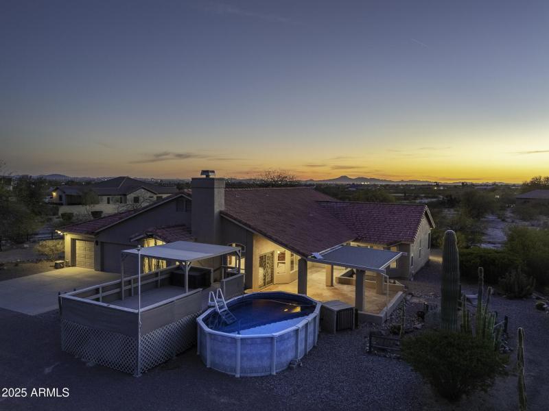 UAS Twilight House to West