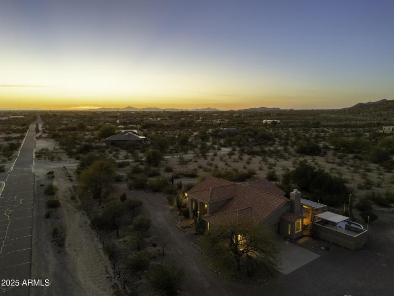 UAS Twilight to West