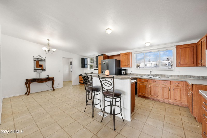 8-Kitchen
