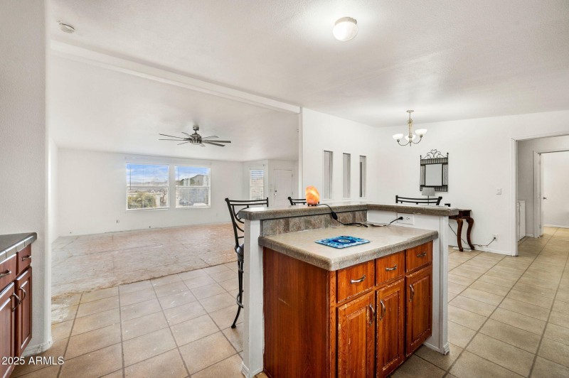 11-Kitchen (4)