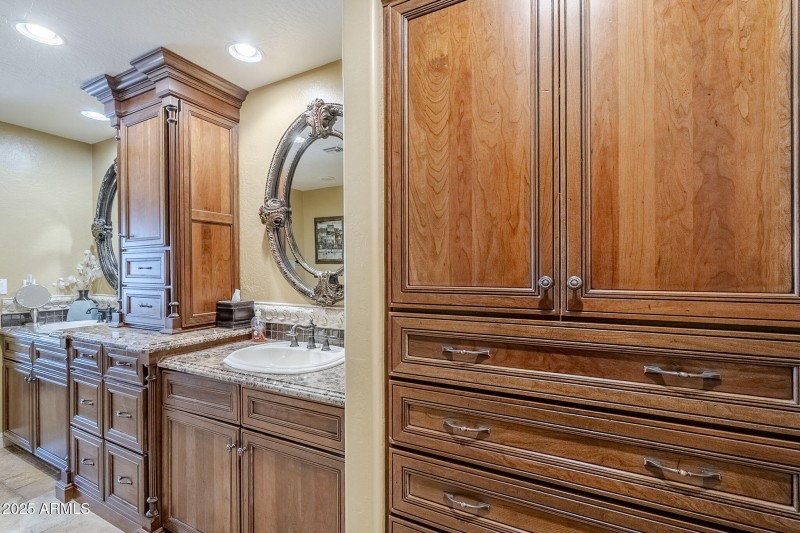 37-web-or-mls-Grayhawk-37