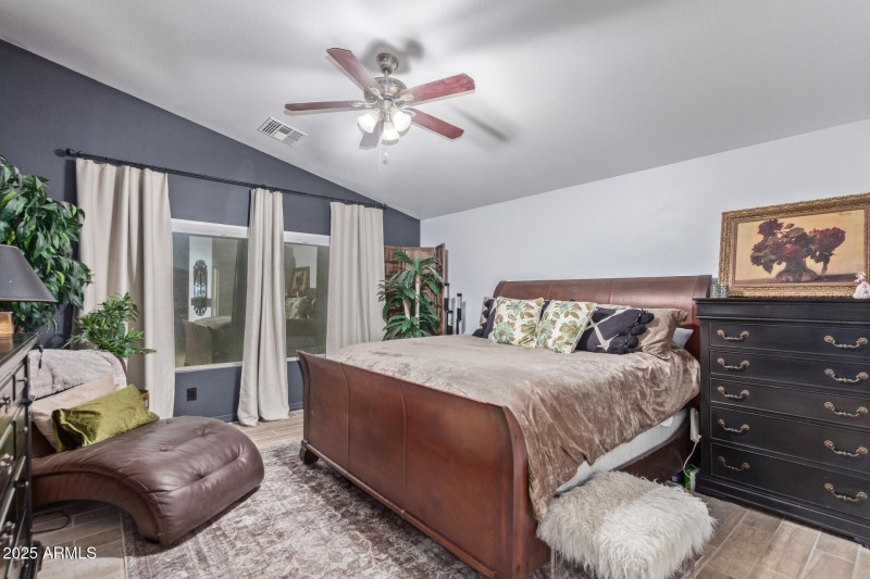 primary bed B