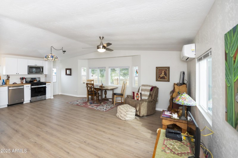 Living Kitchen Dining Room