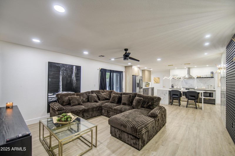Family Room 4