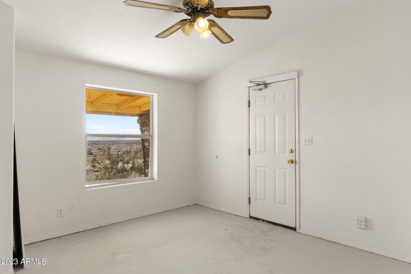 29-web-or-mls-20727-n-la-entrada-rd