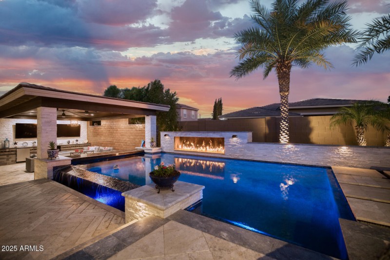 14585 W Oregon Ave Litchfield Park - 635