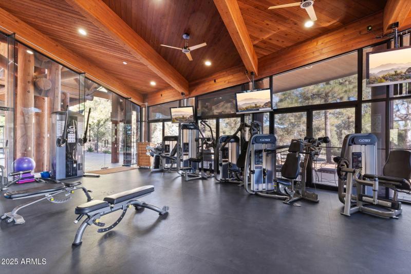 20250115173636297285000000-o